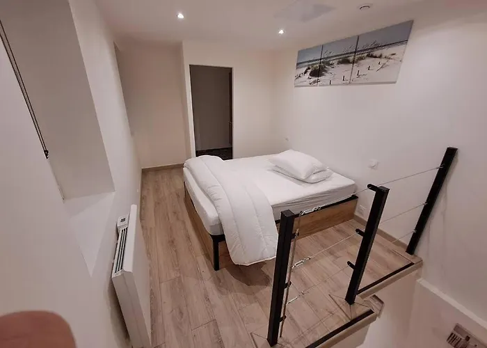 Maisonnette à 1 Km De La